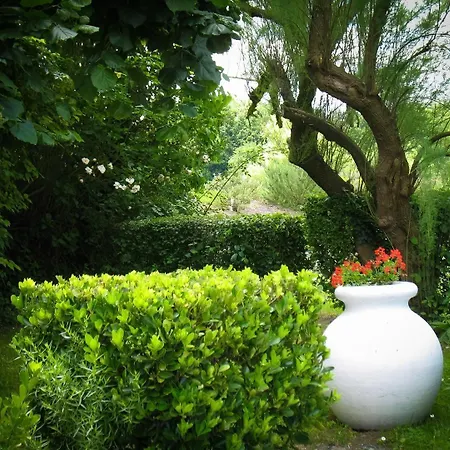 Au Clos Paille Posay