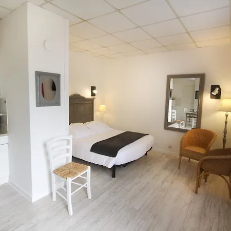 Au Clos Paille Posay 公寓 拉罗什波赛