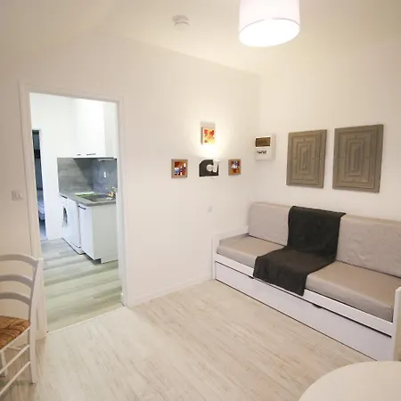 Au Clos Paille Posay 3*