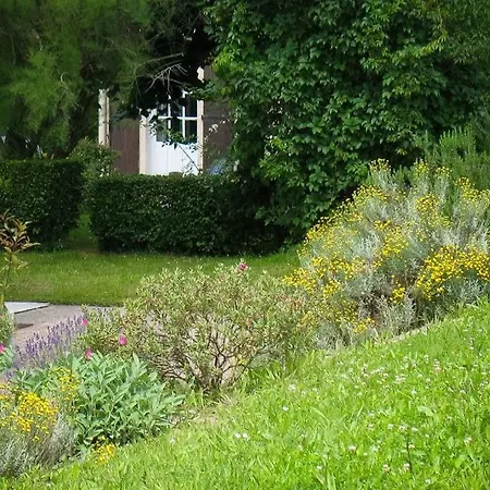 Au Clos Paille Posay 라로슈포세이