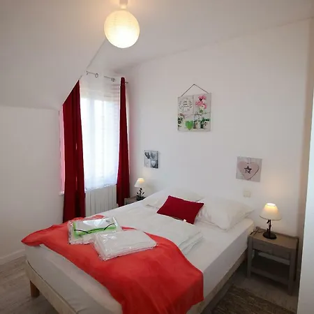 Apartmán Au Clos Paille Posay