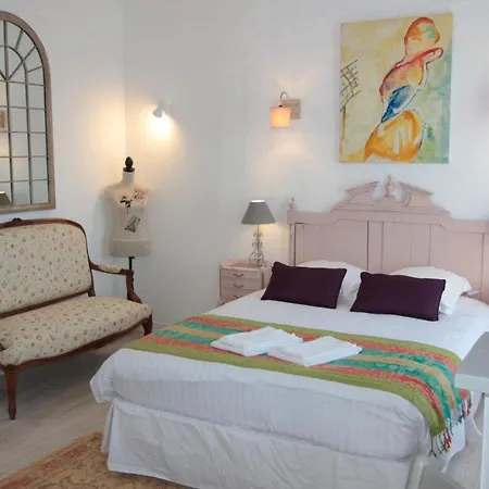Logis & Restaurant Au Clos Paille Posay 3*