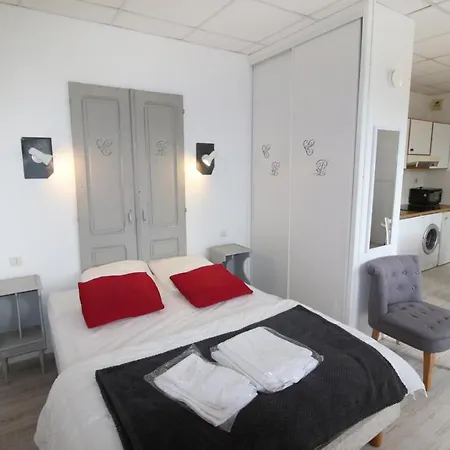 Au Clos Paille Posay