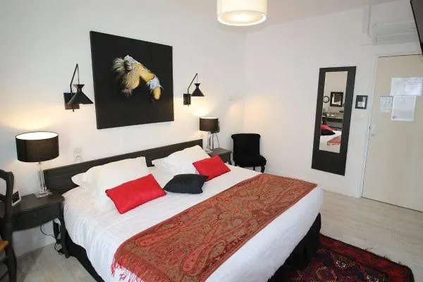 Logis Hôtel&restaurant Au Clos Paillé Charme&caractère * La Roche-Posay