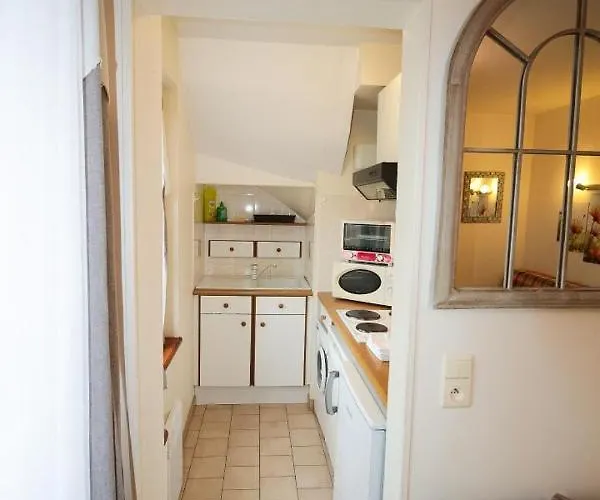 Au Clos Paille Posay Apartment