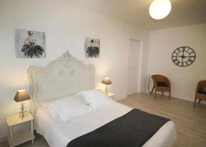 Logis Hôtel&restaurant Au Clos Paillé Charme&caractère * La Roche-Posay